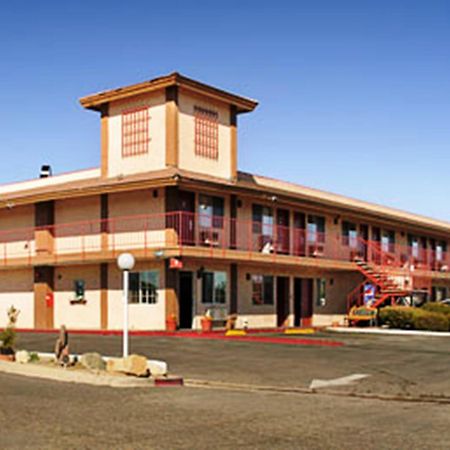 Park Avenue Inn & Suites Victorville Dış mekan fotoğraf