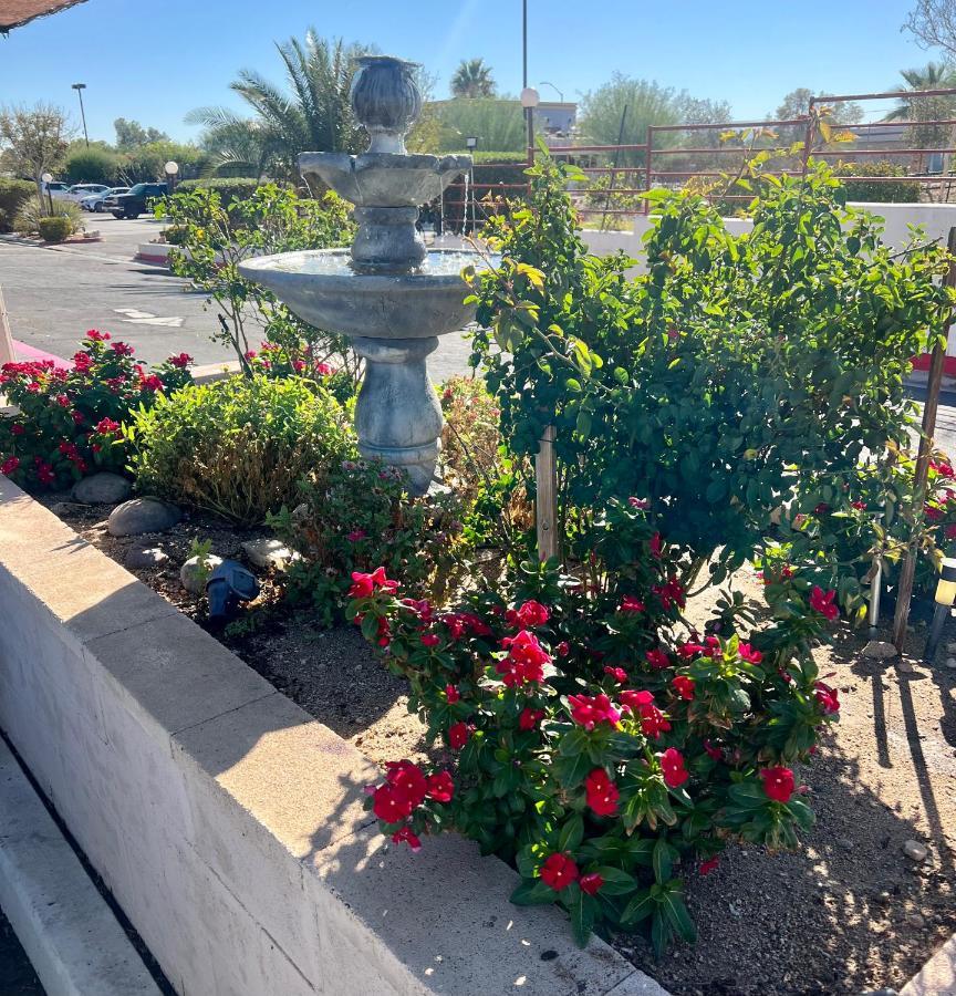Park Avenue Inn & Suites Victorville Dış mekan fotoğraf