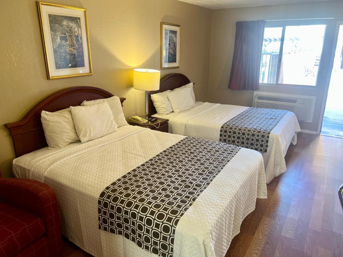 Park Avenue Inn & Suites Victorville Dış mekan fotoğraf